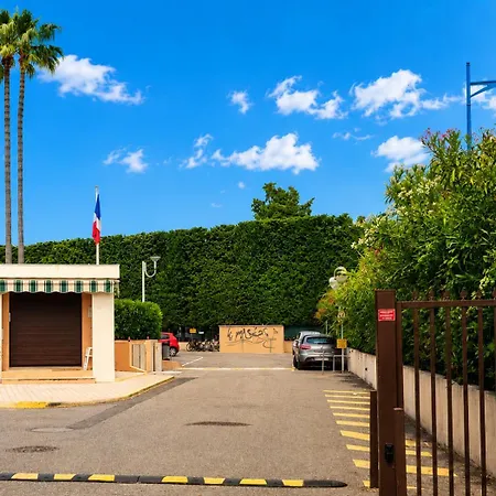 Ginkgo - Piscine, Proche De La Mer, Golf, Wifi Apartment
